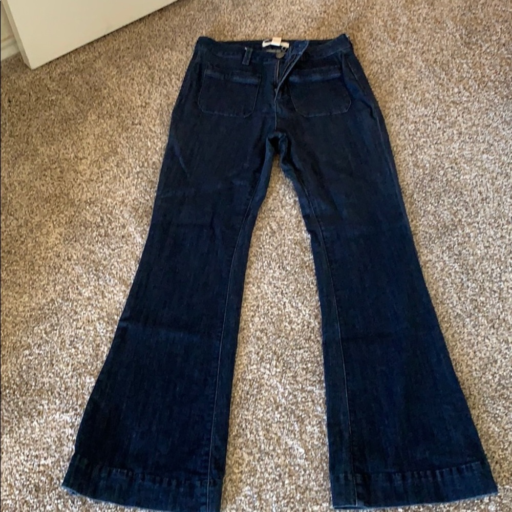 High waisted bell bottom jeans. Size 28